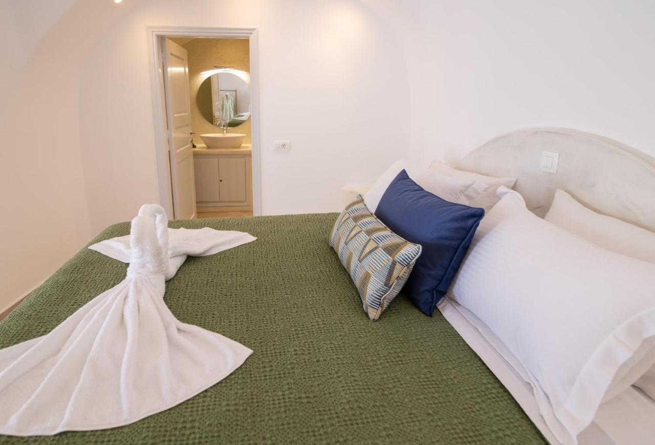 Sunborn Oia Suites Экстерьер фото