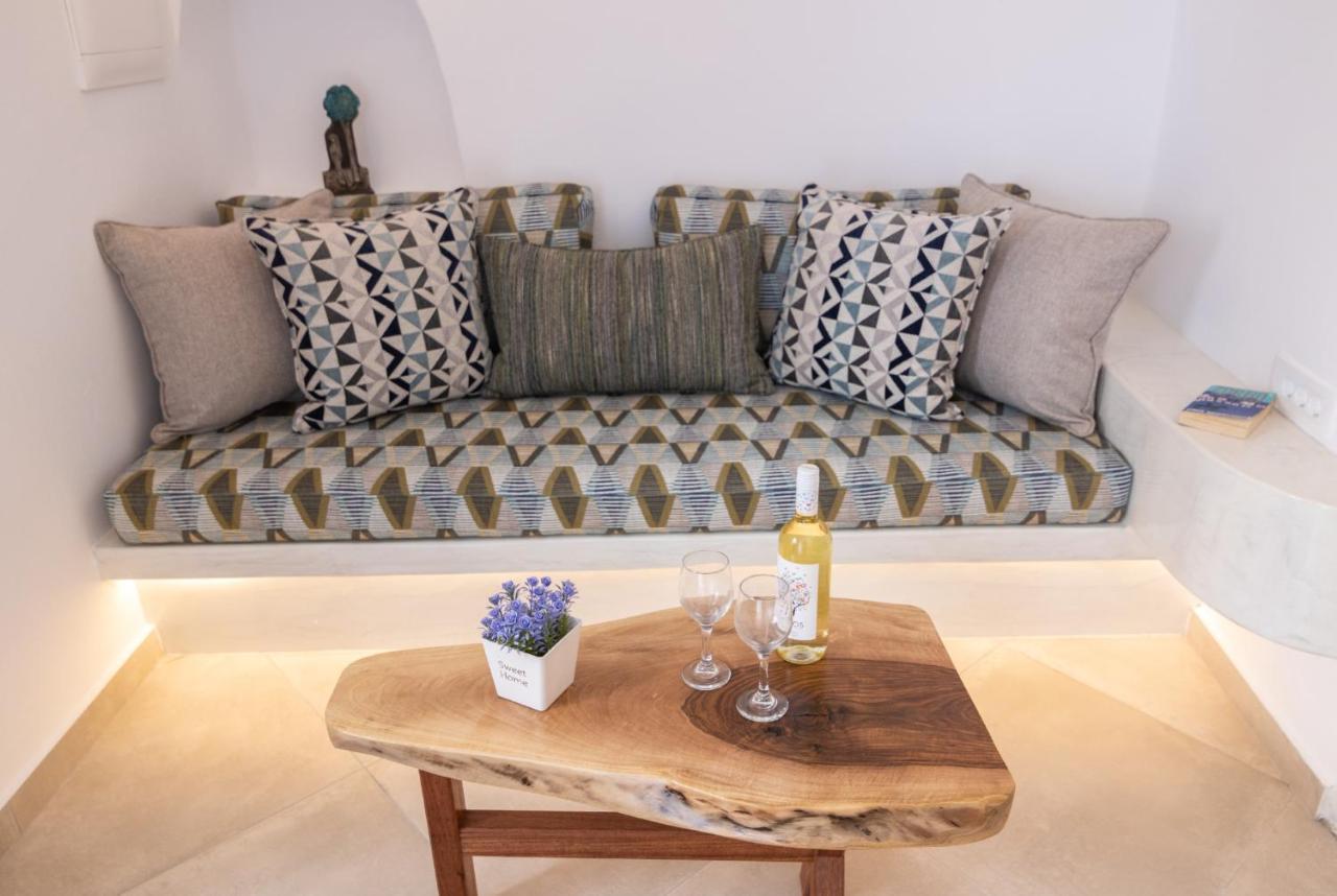 Sunborn Oia Suites Экстерьер фото